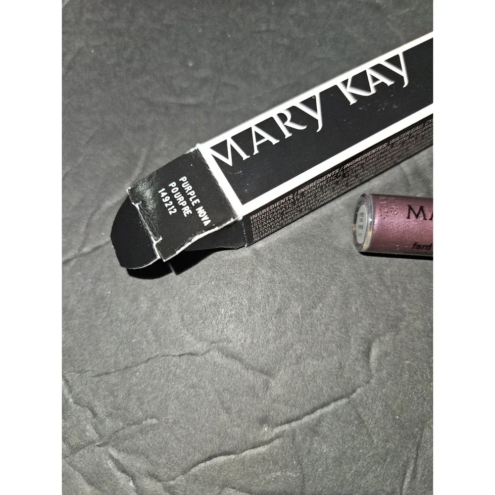 Mary Kay Liquid Eye Shadow Purple‎ Nova New